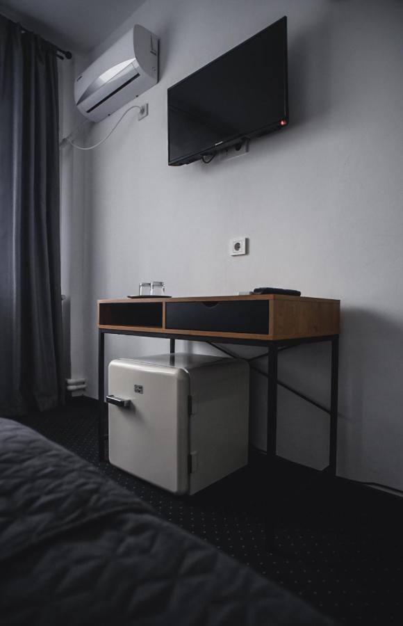 Petrosani Camere De Inchiriat - Hotel Petroshani Srl Экстерьер фото