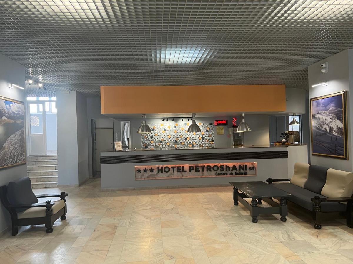 Petrosani Camere De Inchiriat - Hotel Petroshani Srl Экстерьер фото